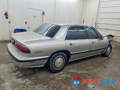 Trzecie zdjęcie samochodu z tyłu: 1996 BUICK LESABRE LIMITED VIN:1G4HR52K3TH409437 - miniatura