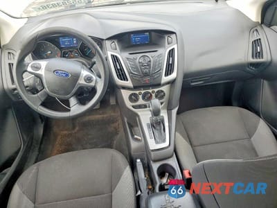Zdjęcie 8 z 12 samochodu: 2014 FORD FOCUS SE VIN:1FADP3F21EL446855 - miniatura
