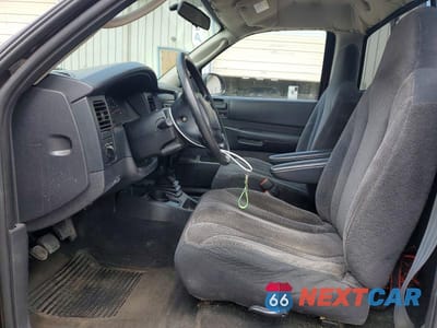 Zdjęcie 7 z 12 samochodu: 2004 DODGE DAKOTA SXT VIN:1D7FL16K94S593339 - miniatura
