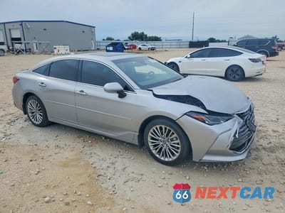 Czwarte zdjęcie samochodu z boku: 2022 TOYOTA AVALON LIMITED VIN:4T1DA1AB0NU013590 - miniatura