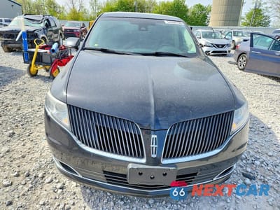 Piąte zdjęcie samochodu w środku: 2014 LINCOLN MKT VIN:2LMHJ5AT5EBL53863 - miniatura