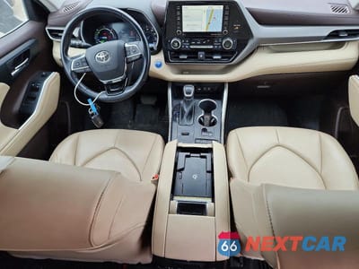 Zdjęcie 8 z 13 samochodu: 2021 TOYOTA HIGHLANDER HYBRID XLE VIN:5TDHBRCHXMS031035 - miniatura