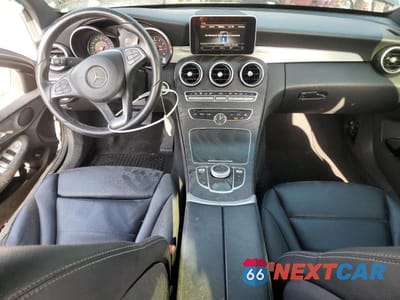 Zdjęcie 8 z 12 samochodu: 2018 MERCEDES-BENZ C 300 VIN:55SWF4JB2JU280957 - miniatura