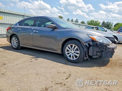 Czwarte zdjęcie samochodu z boku: 2016 NISSAN ALTIMA 2.5 S VIN:1N4AL3AP5GC178090 - miniatura