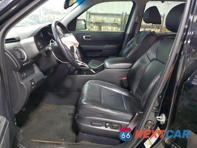 Zdjęcie 7 z 12 samochodu: 2013 HONDA PILOT TOURING VIN:5FNYF4H99DB062970 - miniatura