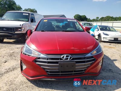 Piąte zdjęcie samochodu w środku: 2020 HYUNDAI ELANTRA SEL VIN:5NPD84LF8LH569851 - miniatura