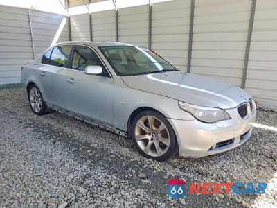 Czwarte zdjęcie samochodu z boku: 2008 BMW 528 I VIN:WBANU535X8CT11957 - miniatura