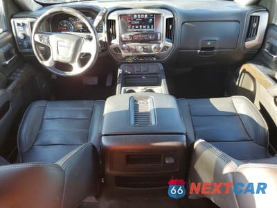 Zdjęcie 8 z 12 samochodu: 2018 GMC SIERRA K1500 DENALI VIN:3GTU2PEJ6JG334794 - miniatura