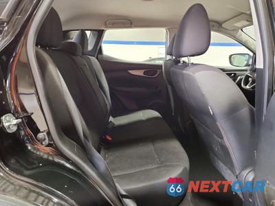Zdjęcie 11 z 14 samochodu: 2018 NISSAN ROGUE SPORT S VIN:JN1BJ1CP0JW103246 - miniatura