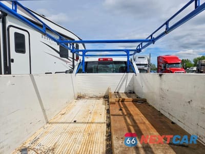 Zdjęcie 10 z 13 samochodu: 2024 RAM 5500 VIN:3C7WRNBL9RG182801 - miniatura