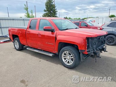 Czwarte zdjęcie samochodu z boku: 2015 CHEVROLET SILVERADO K1500 LT VIN:1GCVKREC9FZ155741 - miniatura