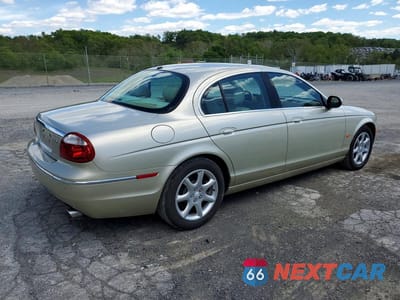 Trzecie zdjęcie samochodu z tyłu: 2006 JAGUAR S-TYPE 4.2 VIN:SAJWA01B46HN58498 - miniatura