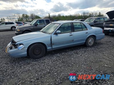 2001 FORD CROWN VICTORIA 2FAFP73W91X104476 - główne zdjęcie licytacji z USA - miniatura