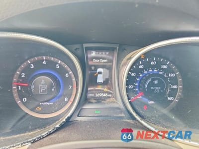 Zdjęcie 9 z 13 samochodu: 2013 HYUNDAI SANTA FE SPORT 2.4L VIN:5XYZUDLB4DG054336 - miniatura