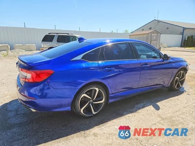 Trzecie zdjęcie samochodu z tyłu: 2019 HONDA ACCORD SPORT VIN:1HGCV1F36KA015543 - miniatura