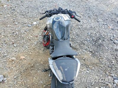 Zdjęcie 6 z 9 samochodu: 2024 SUZUKI GSX800 F VIN:JS1EM13B7R7100592 - miniatura