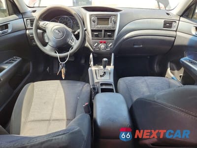 Zdjęcie 8 z 12 samochodu: 2013 SUBARU FORESTER 2.5X PREMIUM VIN:JF2SHADC0DH440787 - miniatura
