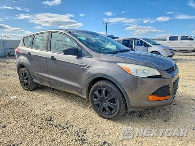 Czwarte zdjęcie samochodu z boku: 2014 FORD ESCAPE S VIN:1FMCU0F72EUD94683 - miniatura
