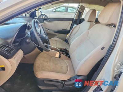 Zdjęcie 7 z 12 samochodu: 2017 HYUNDAI ACCENT SE VIN:KMHCT4AE9HU252853 - miniatura