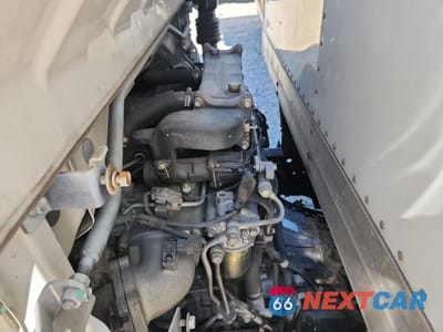 Zdjęcie 12 z 13 samochodu: 2016 ISUZU NPR HD BOX TRUCK VIN:JALC4W166G7002469 - miniatura