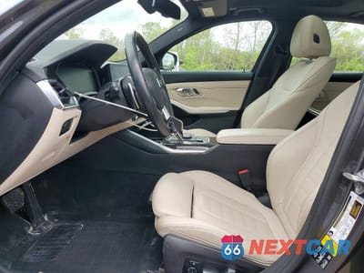 Zdjęcie 7 z 12 samochodu: 2021 BMW 330XI VIN:3MW5R7J02M8B93442 - miniatura