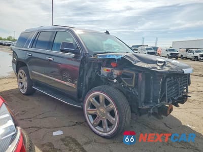 Czwarte zdjęcie samochodu z boku: 2018 CADILLAC ESCALADE LUXURY VIN:1GYS4BKJ1JR276208 - miniatura
