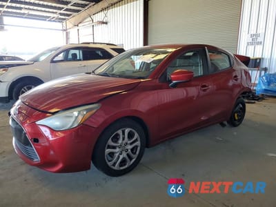 2016 SCION IA BASE 3MYDLBZV0GY119378 - główne zdjęcie licytacji z USA - miniatura