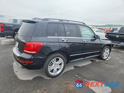 Trzecie zdjęcie samochodu z tyłu: 2013 MERCEDES-BENZ GLK 350 4MATIC VIN:WDCGG8JB9DG142542 - miniatura