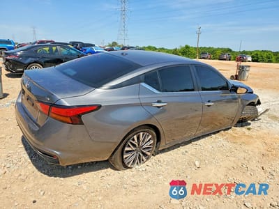Trzecie zdjęcie samochodu z tyłu: 2024 NISSAN ALTIMA SV VIN:1N4BL4DV8RN332688 - miniatura