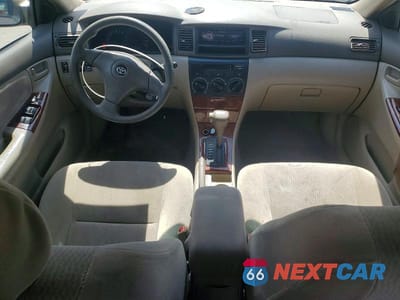 Zdjęcie 8 z 13 samochodu: 2005 TOYOTA COROLLA LE VIN:1NXBR30E35Z373511 - miniatura