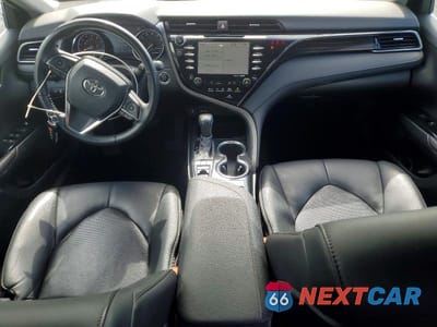 Zdjęcie 8 z 13 samochodu: 2020 TOYOTA CAMRY XLE VIN:4T1F11BK4LU010972 - miniatura