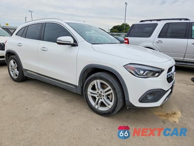 Czwarte zdjęcie samochodu z boku: 2021 MERCEDES-BENZ GLA 250 VIN:W1N4N4GB0MJ118253 - miniatura