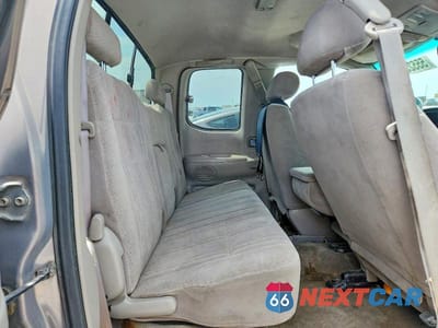 Zdjęcie 10 z 12 samochodu: 2002 TOYOTA TUNDRA SR5 V8 VIN:5TBRT34112S322769 - miniatura