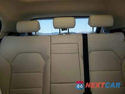 Zdjęcie 10 z 13 samochodu: 2018 MERCEDES-BENZ GLA 250 VIN:WDCTG4EB7JJ432990 - miniatura