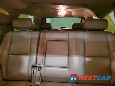 Zdjęcie 19 z 26 samochodu: 2008 CHEVROLET SUBURBAN K1500 LS VIN:1GNFK16358R117051 - miniatura