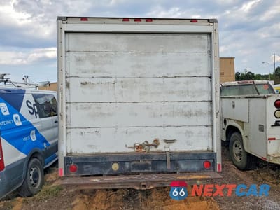 Zdjęcie 6 z 12 samochodu: 2004 CHEVROLET EXPRESS G3500 VIN:1GBJG31U041224215 - miniatura