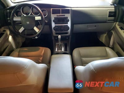 Zdjęcie 8 z 12 samochodu: 2006 DODGE MAGNUM SXT VIN:2D4FV47V26H200681 - miniatura