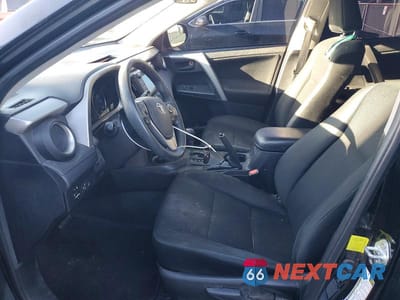 Zdjęcie 7 z 13 samochodu: 2018 TOYOTA RAV4 LE VIN:2T3BFREV8JW741347 - miniatura