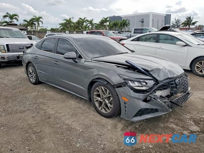 Czwarte zdjęcie samochodu z boku: 2021 HYUNDAI SONATA SEL VIN:KMHL64JA0MA145206 - miniatura