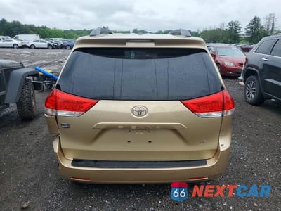 Zdjęcie 6 z 13 samochodu: 2012 TOYOTA SIENNA LE VIN:5TDKK3DC4CS194512 - miniatura