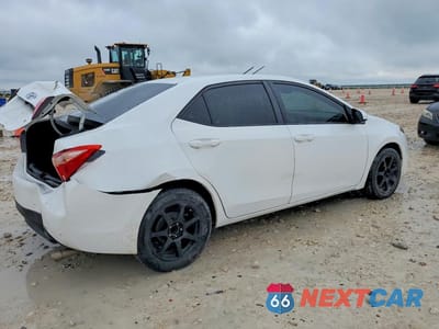 Trzecie zdjęcie samochodu z tyłu: 2019 TOYOTA COROLLA L VIN:5YFBURHE6KP928440 - miniatura