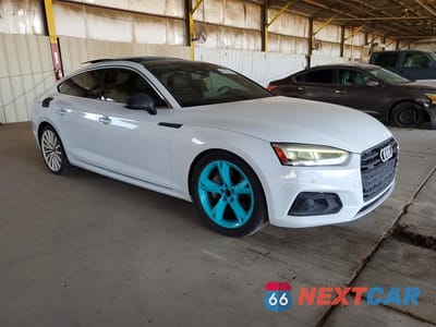 Czwarte zdjęcie samochodu z boku: 2018 AUDI A5 PRESTIGE VIN:WAUCNCF51JA009074 - miniatura