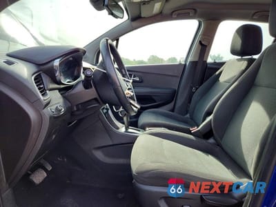 Zdjęcie 7 z 13 samochodu: 2017 CHEVROLET TRAX LS VIN:3GNCJNSB1HL131790 - miniatura