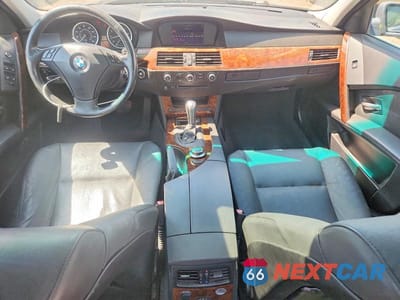 Zdjęcie 8 z 12 samochodu: 2007 BMW 525 XI VIN:WBANF33567CW71398 - miniatura