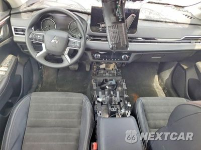 Zdjęcie 8 z 14 samochodu: 2025 MITSUBISHI OUTLANDER SE VIN:JA4J3VA8XSZ033223 - miniatura