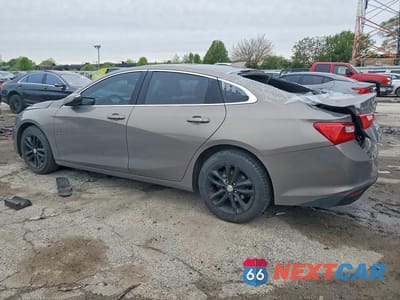 Drugie zdjęcie samochodu z przodu: 2018 CHEVROLET MALIBU LT VIN:1G1ZD5ST2JF145127 - miniatura