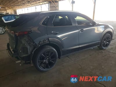 Trzecie zdjęcie samochodu z tyłu: 2023 MAZDA CX-30 PREFERRED VIN:3MVDMBCM1PM532394 - miniatura