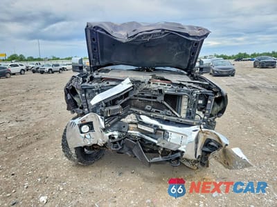 Piąte zdjęcie samochodu w środku: 2015 CHEVROLET SILVERADO K2500 HEAVY DUTY LTZ VIN:1GC1KWE87FF507869 - miniatura