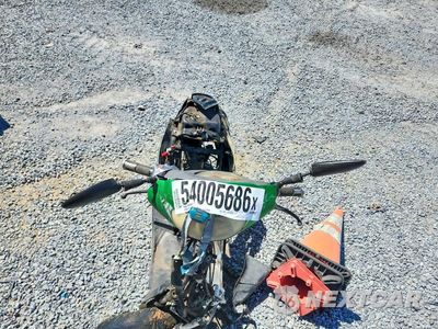 Piąte zdjęcie samochodu w środku: 2021 TRUE MOTORCYCLE VIN:L2BB9NCCXMB126016 - miniatura