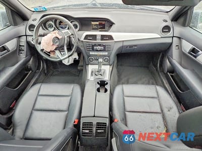 Zdjęcie 8 z 12 samochodu: 2014 MERCEDES-BENZ C 300 4MATIC VIN:WDDGF8AB1EA960253 - miniatura